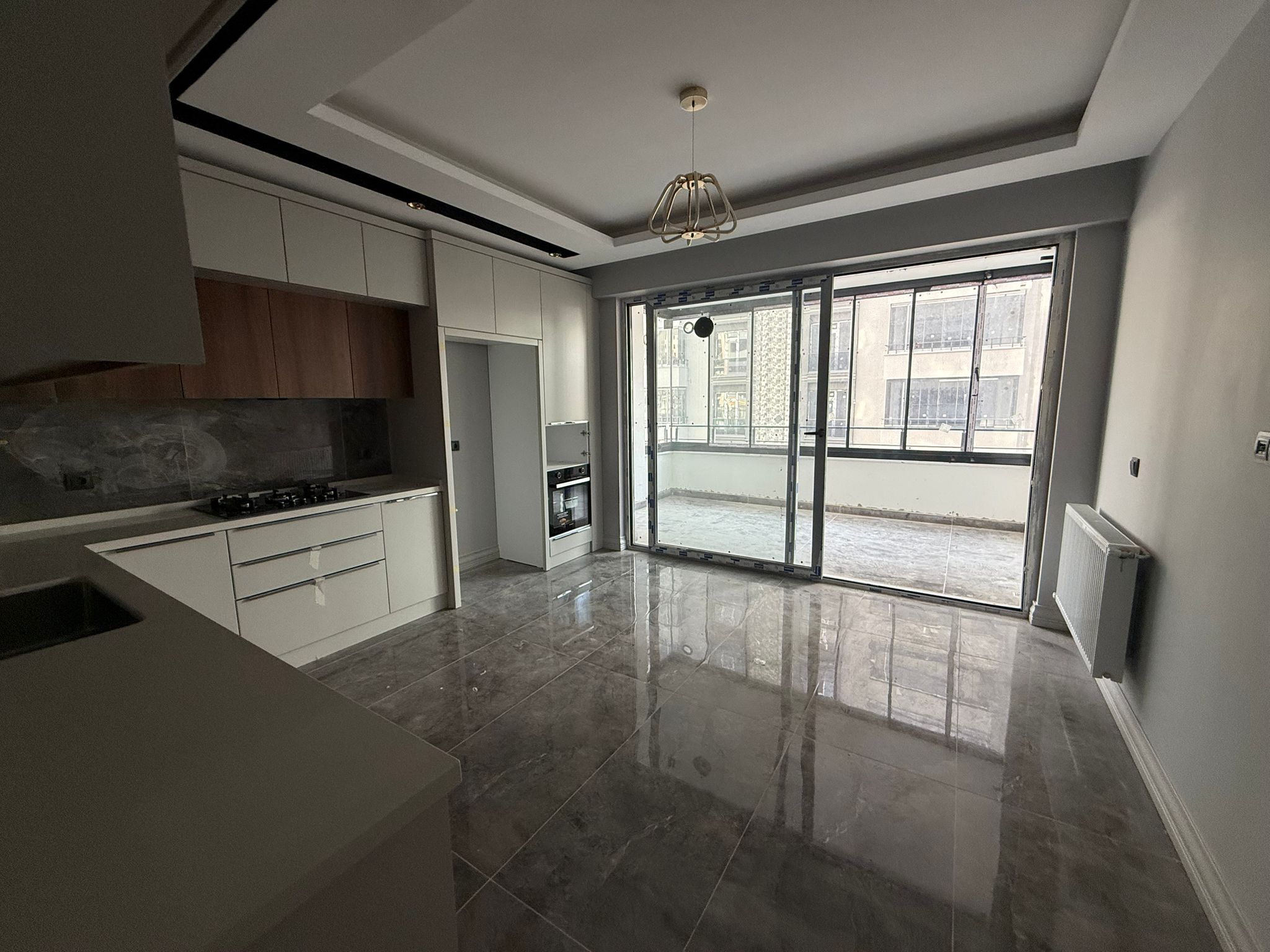 YILDIZKENT'TE YENİ BULVAR ÜZERİNDE SATILIK DAİRE